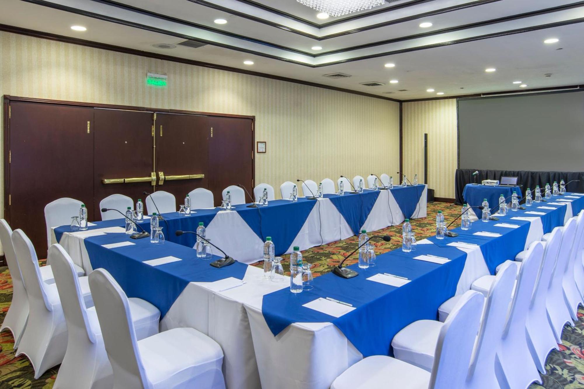 Hotel Delta By Marriott Aurola 5*